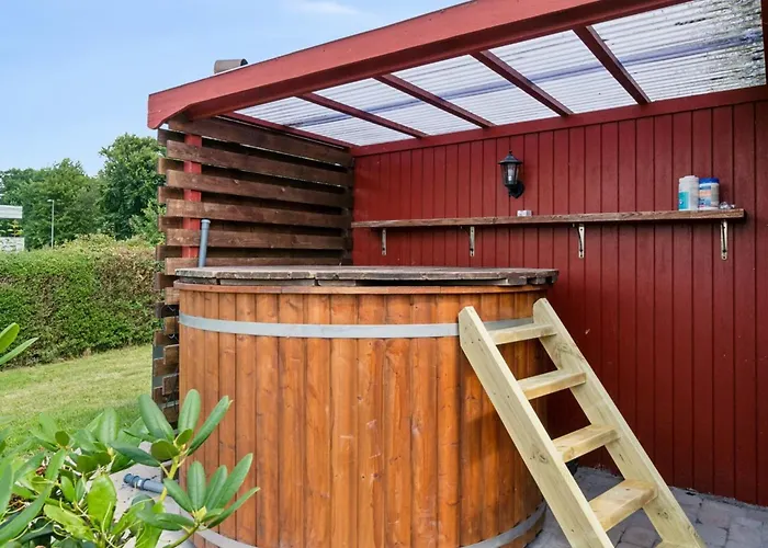 Simon - 1km From The Sea By Interhome